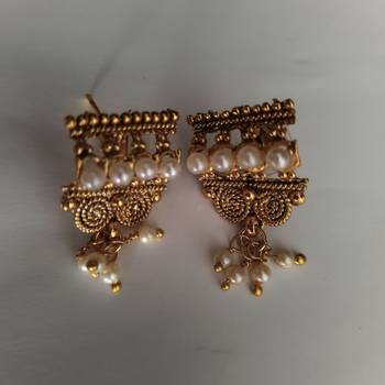 Beautiful Gold with Pearl Mangalsutra 3