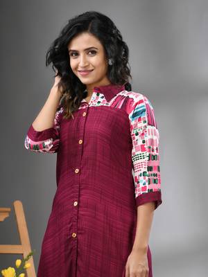 Magenta rayon solid a-line kurta 4