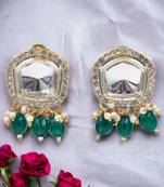 Green drop gold-plated stud earrings for women