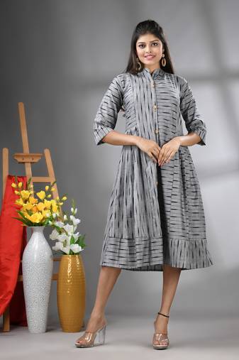 Grey cotton midi dress with stripe pattern