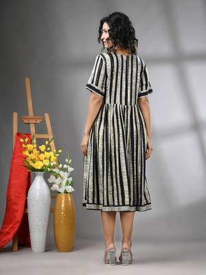 Black rayon midi dress with sequence work 3