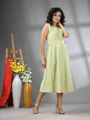 Light green cotton fit & flared midi dress 2