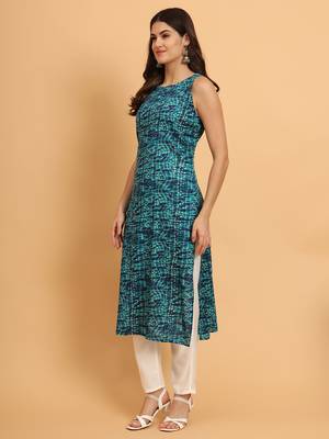 Aayumi bandhani printed rayon kurta 3