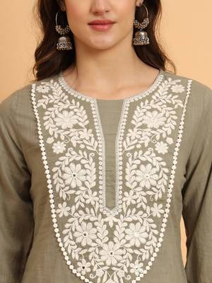 Embroidered thread work thread work kurti 4