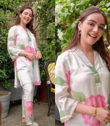 Women's Floral Printed Knee Length V Neck Rayon Co-ords Set (K113)