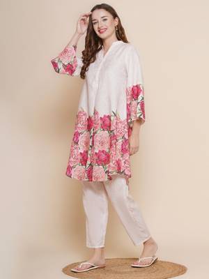 Women's Floral Printed Knee Length V Neck Rayon Co-ords Set (K122) 3