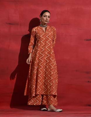 Women's Geometric Printed Knee Length Flared Rayon Kurti And Palazzo Set (K127) 3