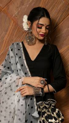 black rayon kurti palazzo set with printed dupatta 5