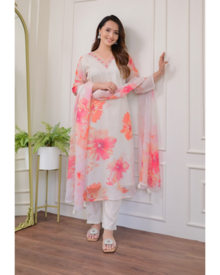 Organza Fabric Straight Kurta, Pant and Dupatta Set 5