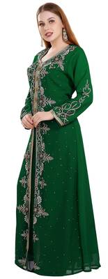 Dark Green color full sleeves Handmade Moroccan Kaftan with Sun-proof hiijab 3