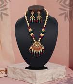 Rani & green color matte gold rajwadi temple necklace set