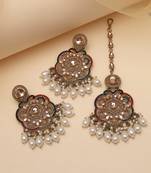 Multi color pakistani kundan earrings with maang tikka