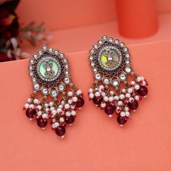 Magenta color kundan earrings 2