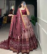 Party wear SIlk Blend Lehengha Choli with Dupatta for Women
