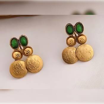 Gold-tone coin Necklace :: set with emerald and ruby gemstones 2