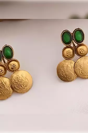 Gold-tone coin Necklace :: set with emerald and ruby gemstones