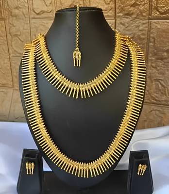 exquisite gold spike Necklace :: set - traditional kerala style jewelry collection
description: 2