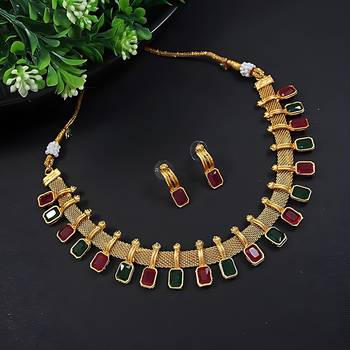 Elegant multi and gold mesh Necklace :: set with matching earrings 3