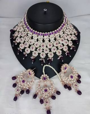 Luxurious silver-plated bridal jewelry set with purple accents 1