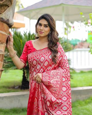 Gorgeous Traditional Faux Kanjivaram Silk Blend Sarees  4