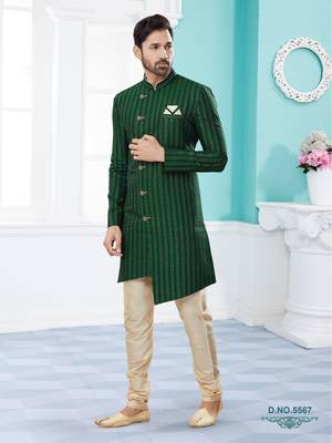 Havy zari jackard with thread work havy indowestern sherwani set 1