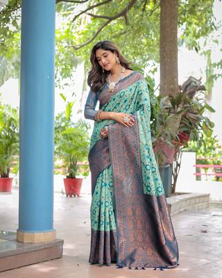 Women'S Turquoise silk blend Kanjeevaram Saree With Unstitched Blouse Piece 3