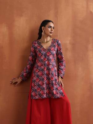 pink print sharara set 3