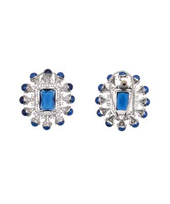 Naval majesty diamonds encrusted with semi precious saphire stones in a classic finish for everything fantaisie. 3