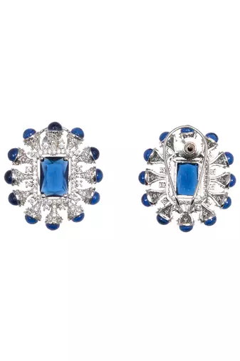 Naval majesty diamonds encrusted with semi precious saphire stones in a classic finish for everything fantaisie.