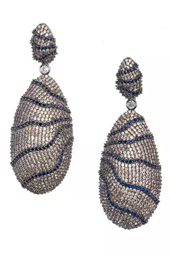 Twilight whispers 1 Pair of Earring 