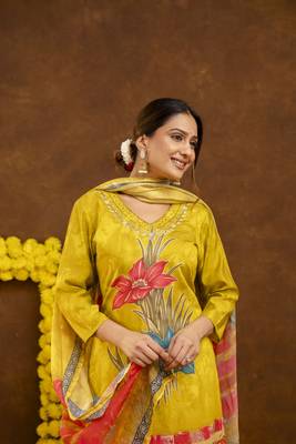 Yellow Muslin Kurta with Bold Floral Design and Dupatta 2