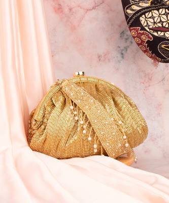 Chique gold 1