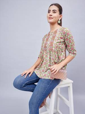 Winred women green floral printed top 2