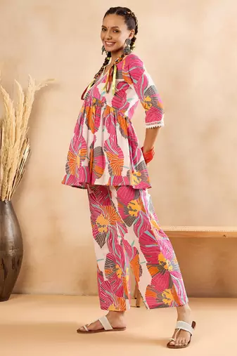 winered women floral print naira-cut co-ord set