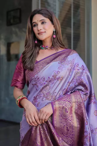 Women'S Lavender silk blend Kanjeevaram Saree With Unstitched Blouse Piece