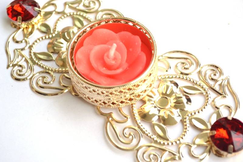 Floral Ornate Metallic Rangoli Centre Wax interchangable and Refill Diwali Diya