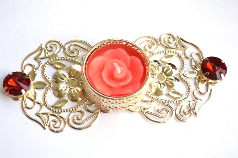 Floral Ornate Metallic Rangoli Centre Wax interchangable and Refill Diwali Diya