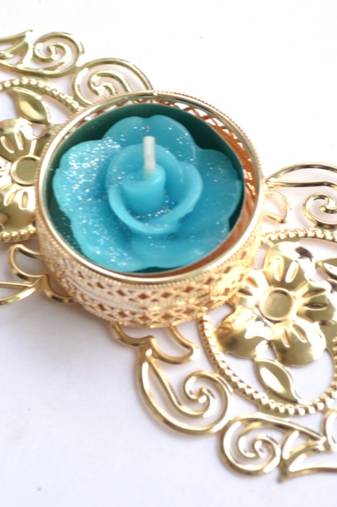 Floral Ornate Metallic Rangoli Centre Wax interchangable and Refill Diwali Diya