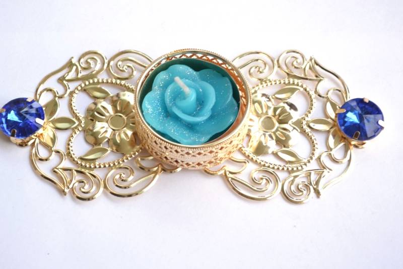 Floral Ornate Metallic Rangoli Centre Wax interchangable and Refill Diwali Diya