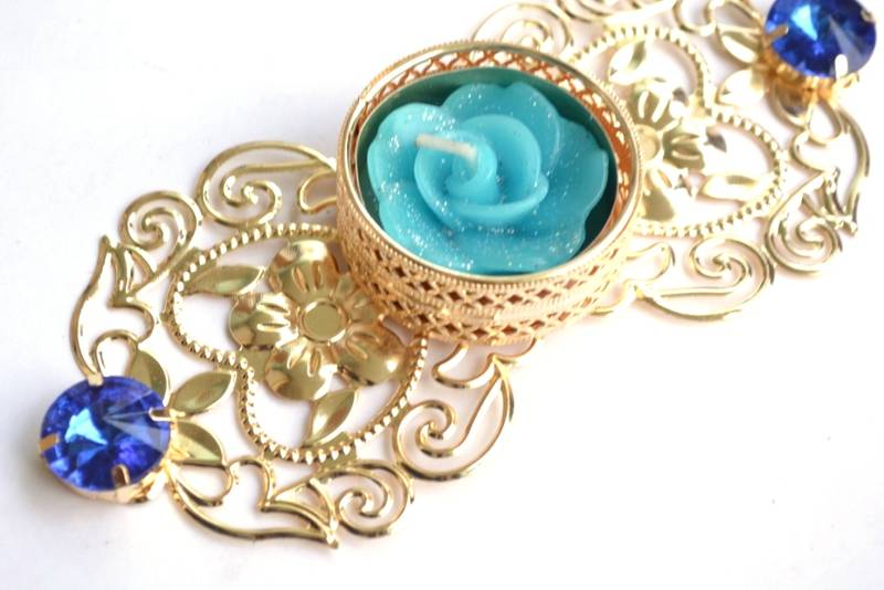Floral Ornate Metallic Rangoli Centre Wax interchangable and Refill Diwali Diya
