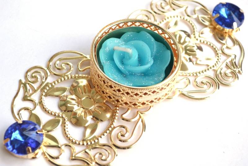 Floral Ornate Metallic Rangoli Centre Wax interchangable and Refill Diwali Diya