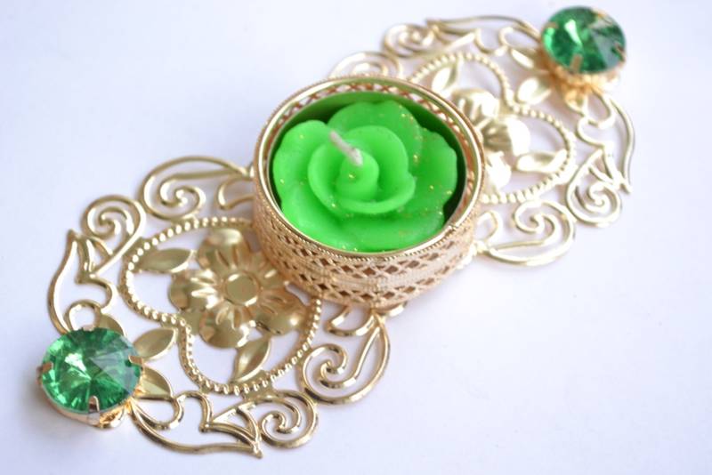 Floral Ornate Metallic Rangoli Centre Wax interchangable and Refill Diwali Diya
