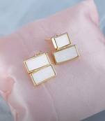  gold-toned rectangular earrings with white mother-of-pearl block    modern and minimalist design