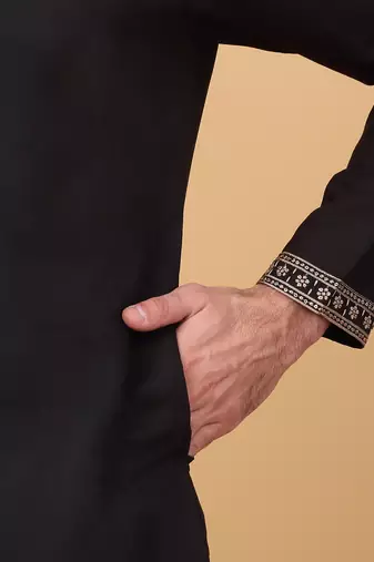 Men black cotton silk ethnic motifs embroidered kurta