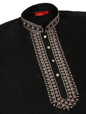 Men black cotton silk ethnic motifs embroidered kurta 5