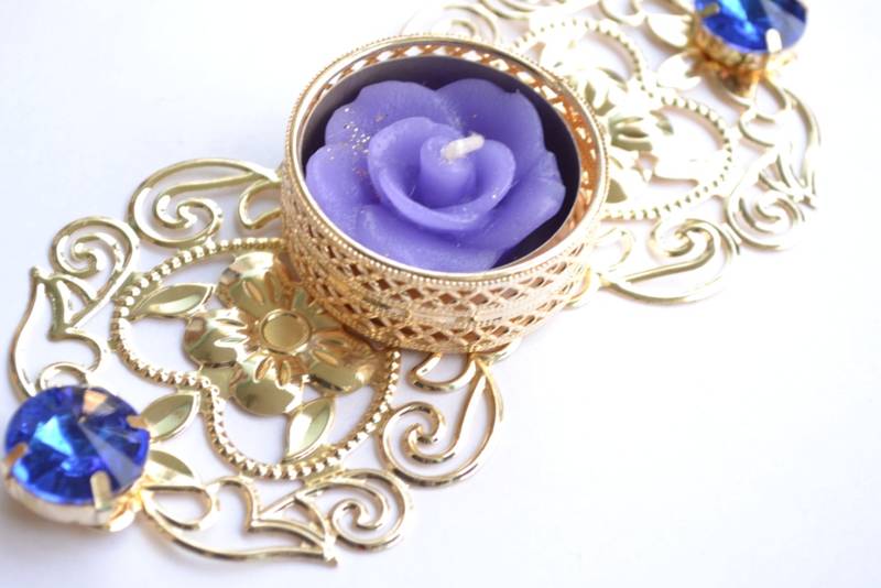 Floral Ornate Metallic Rangoli Centre Wax interchangable and Refill Diwali Diya