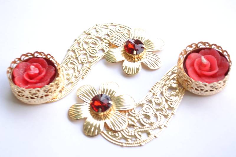 Floral Ornate Metallic Rangoli Centre Wax interchangable and Refill Diwali Diya