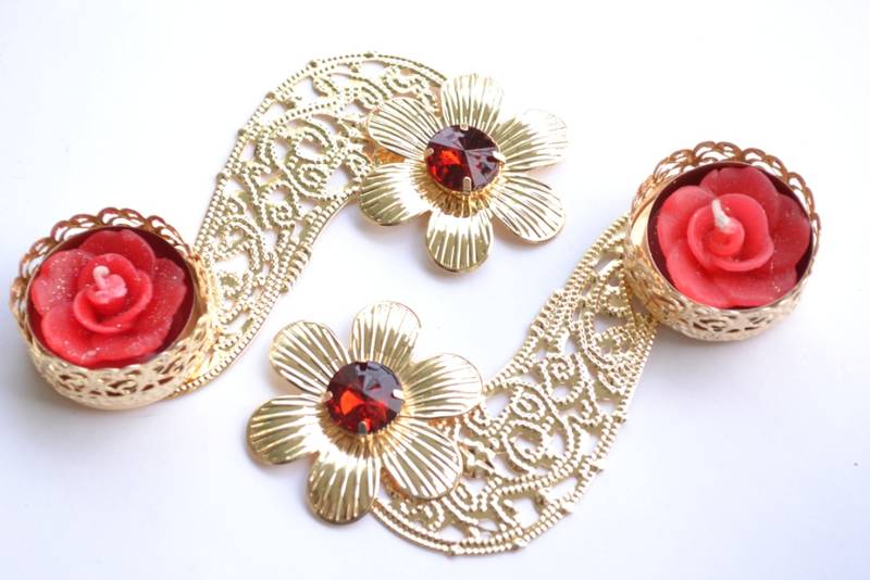 Floral Ornate Metallic Rangoli Centre Wax interchangable and Refill Diwali Diya