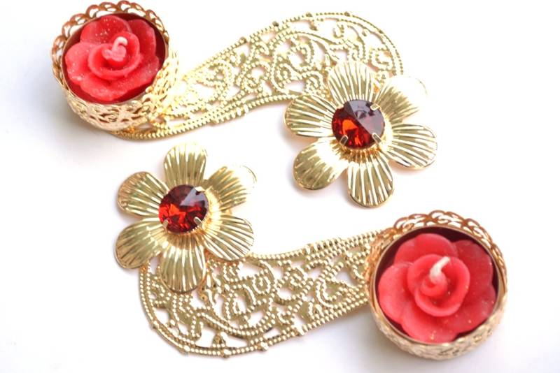 Floral Ornate Metallic Rangoli Centre Wax interchangable and Refill Diwali Diya