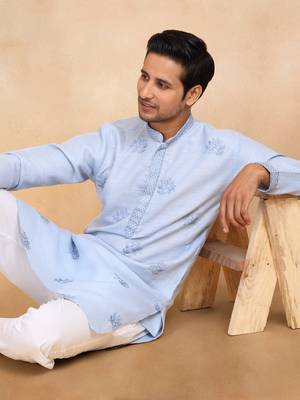 Mandarin collor embroidered cotton blue kurta 1